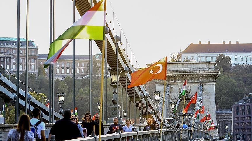 TIKA организовало ифтар для студентов в Будапеште