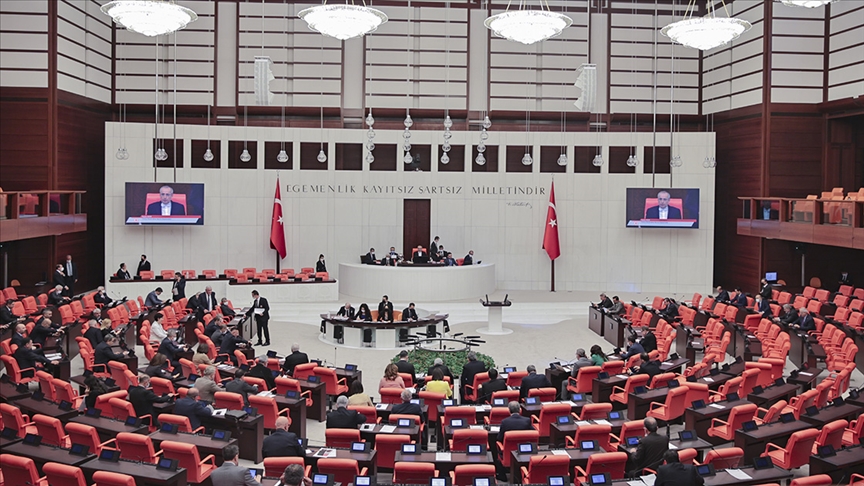 Meclis, Müsilaj Sorununu Araştırma Komisyonu raporu için mesai yapacak