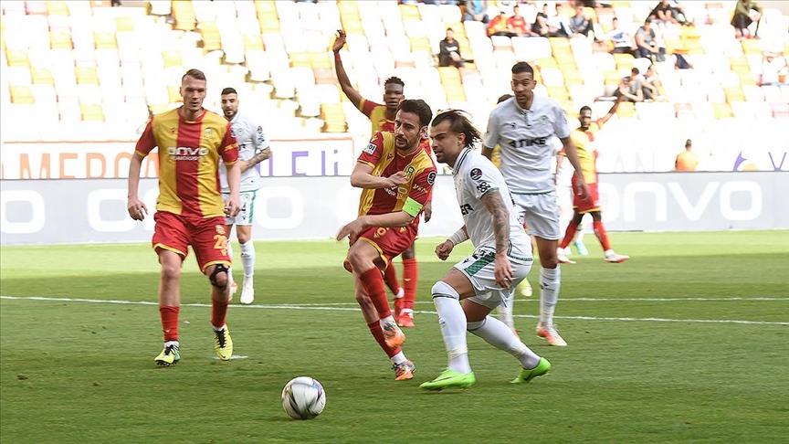 Holding Konyaspor deplasmanda Öznur Kablo Yeni Malatyasporu yendi