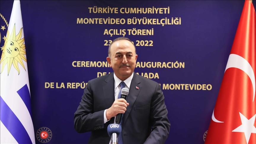 Gira por Latinoamérica del canciller turco avanza con firma de acuerdos comerciales claves