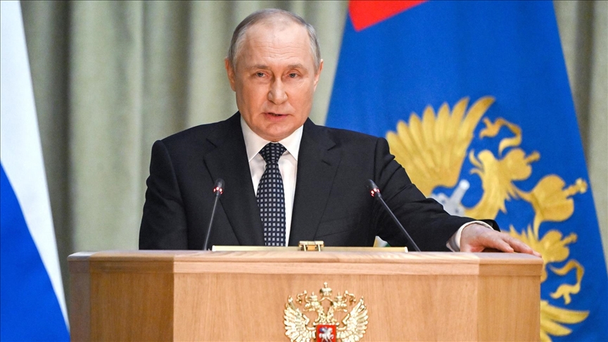 Путин заявил о нарушении норм международного права в Украине