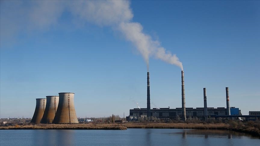 Производство и спрос на электроэнергию в Украине с начала войны сократились на 40% 