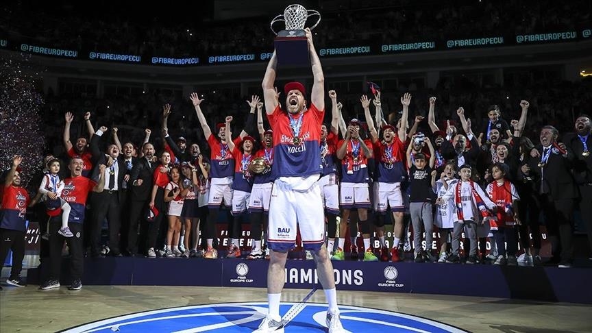 Турецкий «Бахчешехир» выиграл Кубок Европы ФИБА 