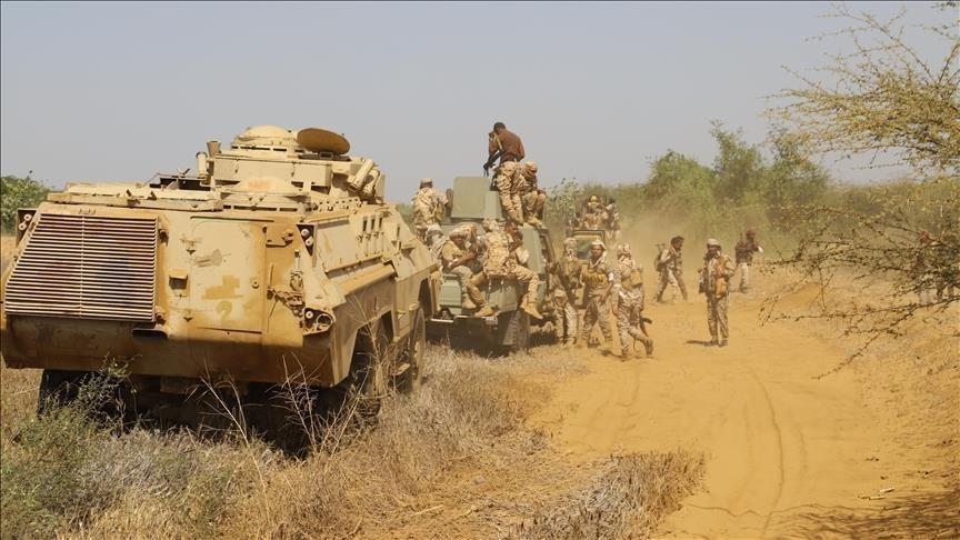 اليمن يطالب بضغط دولي يجبر الحوثيين على الالتزام بالهدنة
