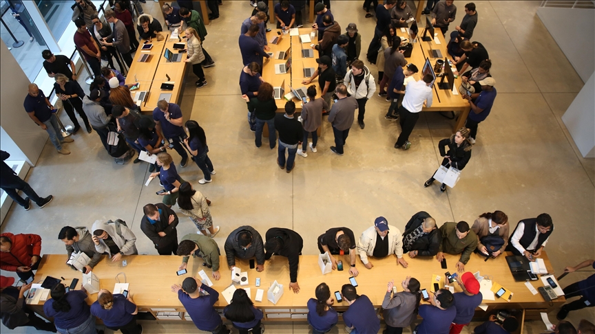 Apple sets record March quarter in revenue with iPhone, Mac sales