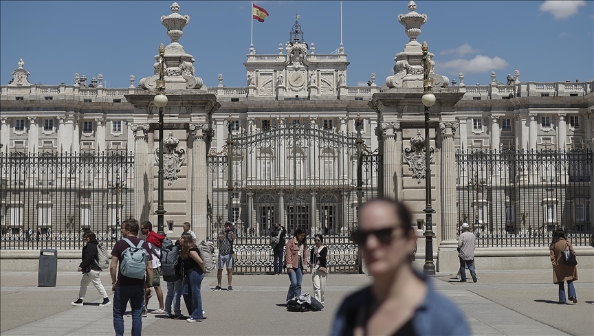Spain slashes GDP growth forecasts due to war in Ukraine