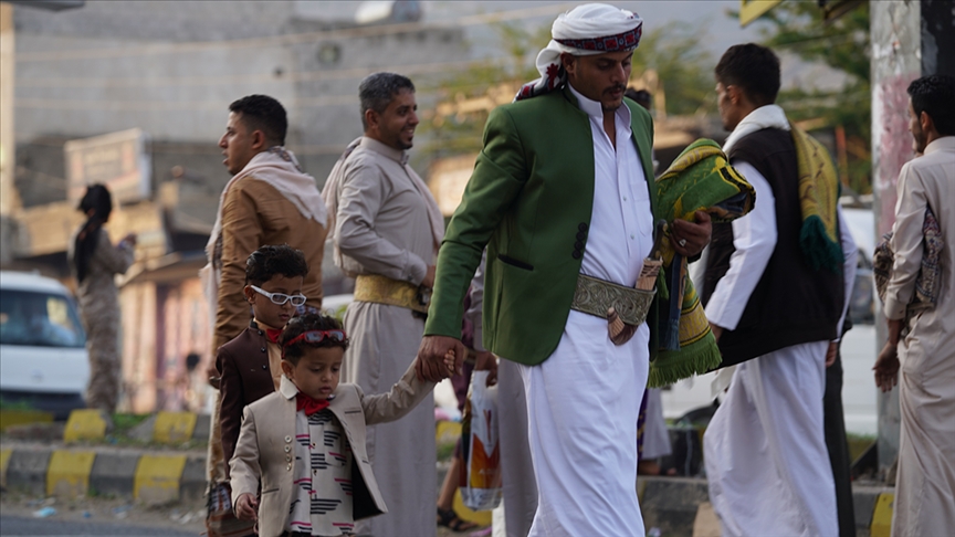 صنعاء تستعد لعيد الفطر رغم مآسي الحرب (تقرير)