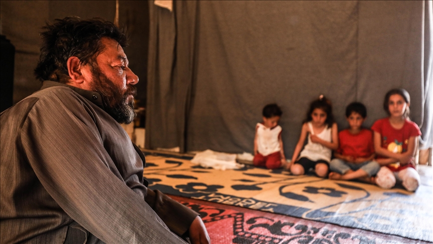 İdlib'de kamp sakinleri sıla hasreti ve pahalılığın pençesinde bir Ramazan Bayramı'na daha giriyor