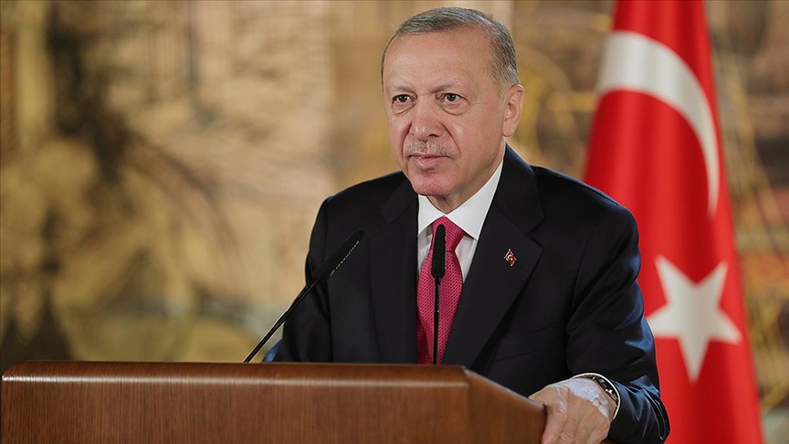 Cumhurbaşkanı Erdoğan: İşçilerimiz başta olmak üzere bütün vatandaşlarımızın yanında olmayı sürdüreceğiz