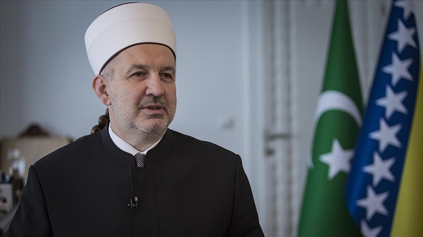 Muftija sarajevski Nedžad Grabus: Podijelimo radost Bajrama sa svim dobrim ljudima koji žele živjeti u miru