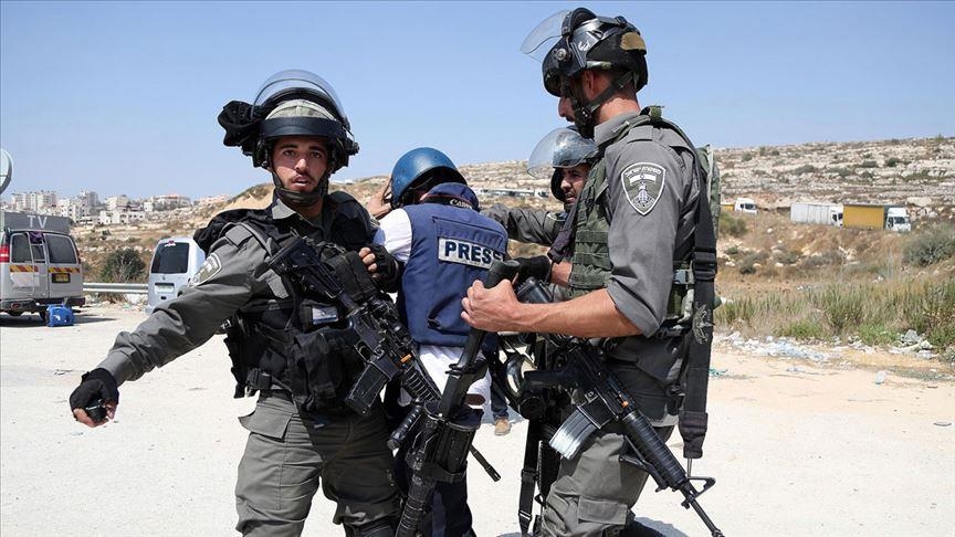 اسرائیل طی یک ماه 57 بار حقوق خبرنگاران فلسطینی را نقض کرد