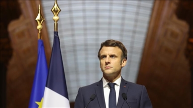 Macron u razgovoru s Putinom izrazio zabrinutost zbog ruskog bombardovanja Ukrajine