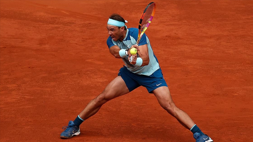 Nadal kortlara Madrid Açık'ta galibiyetle döndü