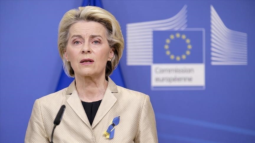 Presidenta de la Comisión Europea propone imponerle un embargo petrolero a Rusia
