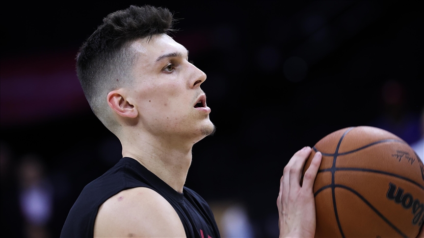 Heat's Tyler Herro named 2021-22 NBA Sixth Man of Year