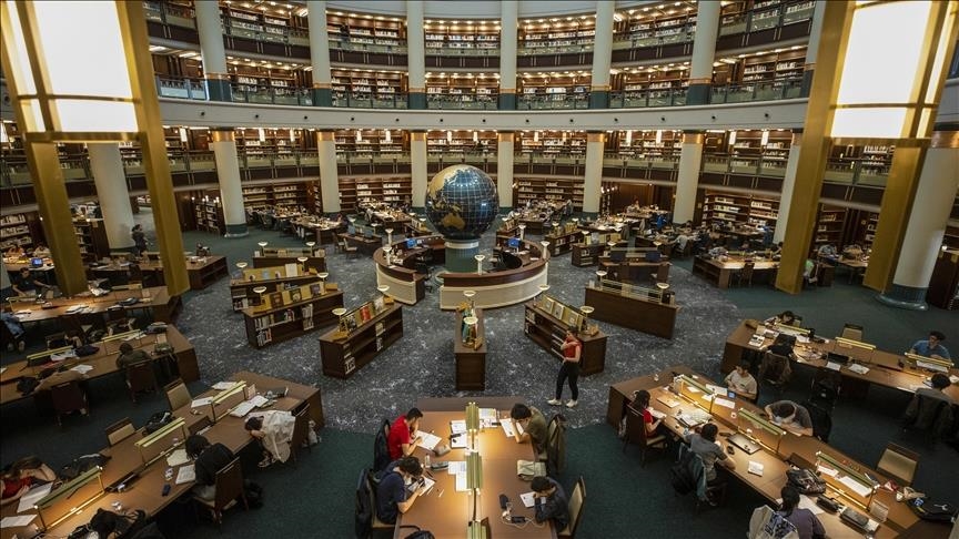 Фонд Национальной библиотеки Турции отправил книги в 56 стран мира