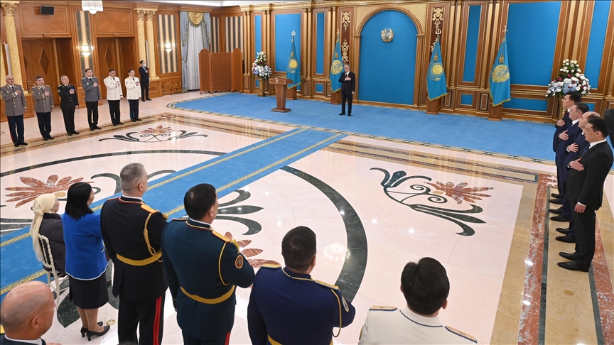 Токаев назвал приоритетом укрепление оборонного потенциала Казахстана
