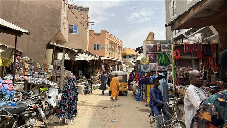 Pasar berusia 600 tahun di Afrika Barat masih ramai dengan aktivitas bisnis