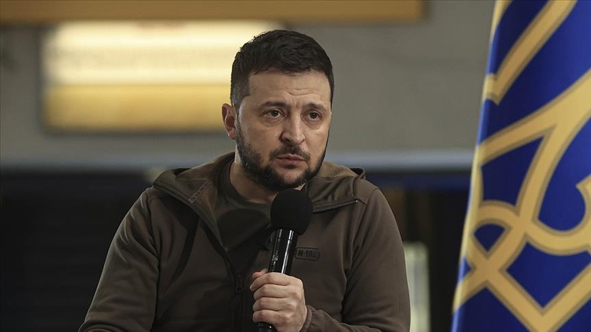 Зеленский призвал канцлера Германии посетить Киев 9 мая