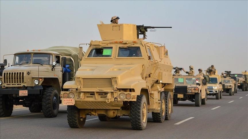 Egypte : une attaque terroriste déjouée et 11 militaires tués dans l'est du pays
