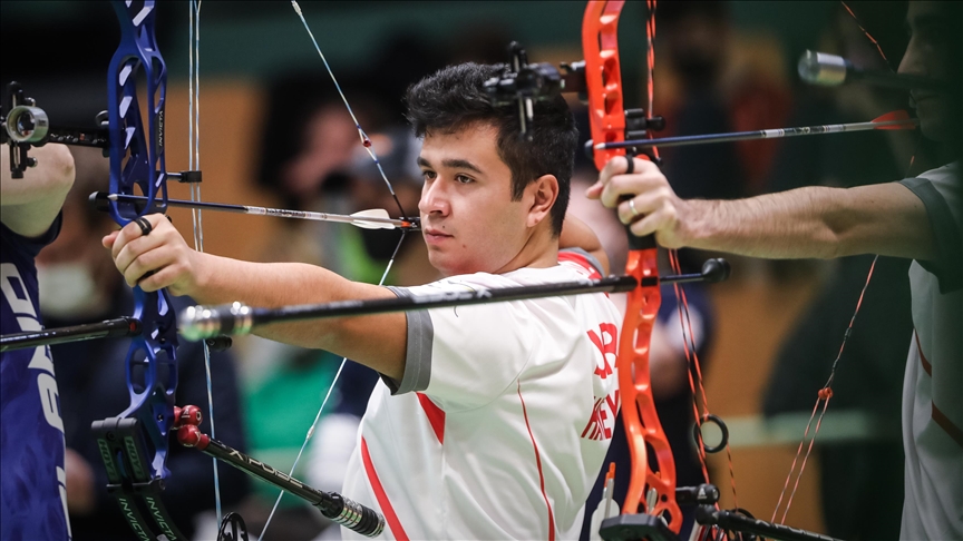 Milli okçu Emircan Haney, Avrupa Grand Prix'sinde altın madalya kazandı