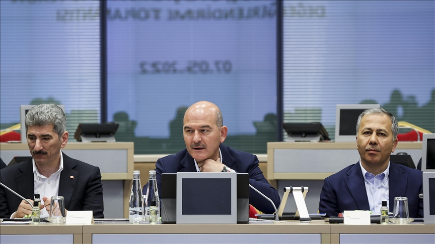 Bakan Soylu, 'Düzensiz Göç, Uyuşturucu, Terör ve Asayiş Değerlendirme Toplantısı'na katıldı