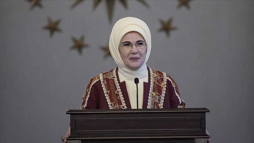Ji Emîne Erdoganê peyama Roja Dayikan