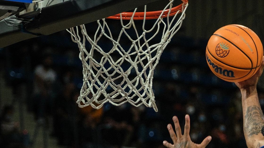 Basketbol FIBA Şampiyonlar Ligi kupasının sahibi Lenovo Tenerife oldu