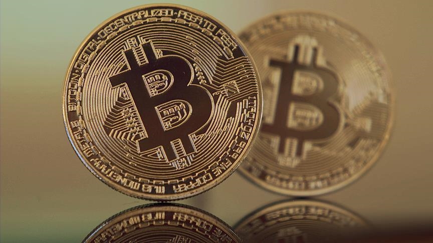 El bitcóin cae por debajo de USD 33.000, el precio más bajo en casi 10 meses