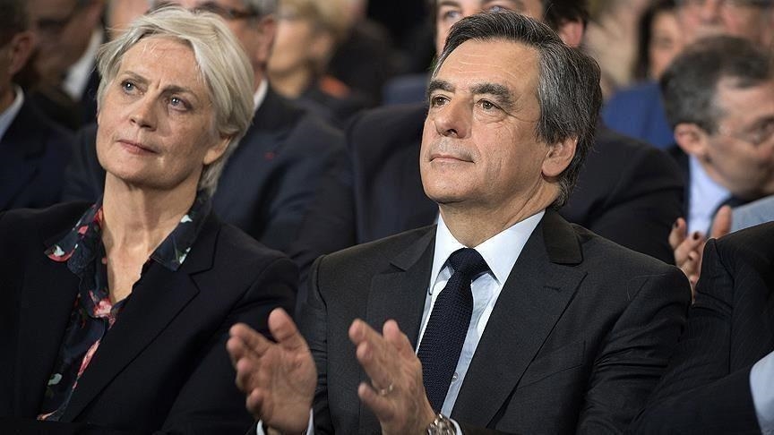France / Emplois fictifs : l’ancien PM François Fillon condamné à 4 ans de prison dont 1 ferme