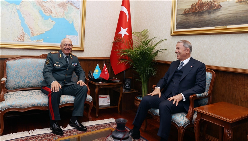 В Анкаре обсуждены пути углубления оборонного сотрудничества с Казахстаном