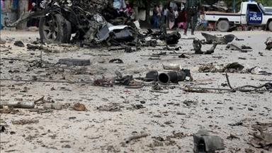 Solider killed, 4 hurt in southern Somalia roadside blast