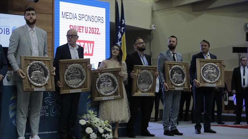Na SBF-u dodijeljena priznanja "Sarajevo Business Bridge Awards" istaknutim kompanijama i pojedincima