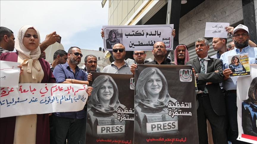 غزة.. إعلاميون يندّدون بمقتل الصحفية "أبو عاقلة"