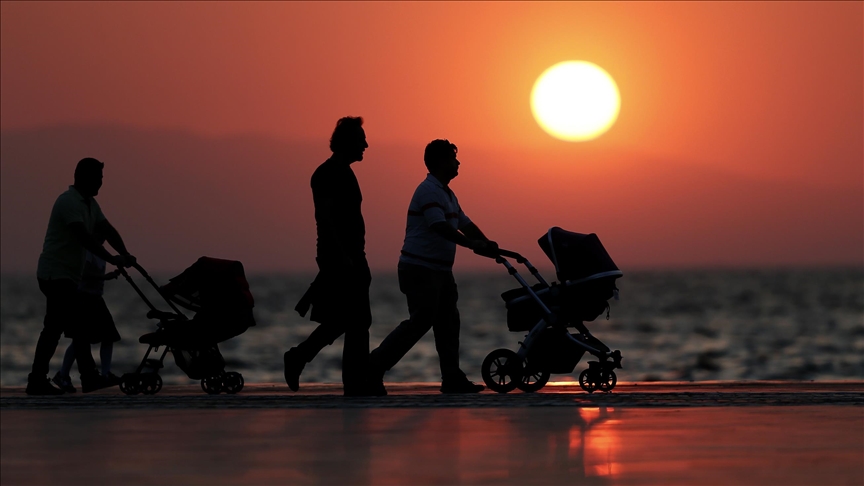 Türkiye'de ortalama hanehalkı büyüklüğü geçen yıl 3,23 kişi oldu