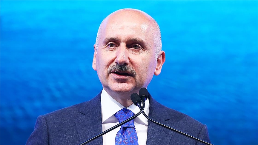 Bakan Karaismailoğlu: Karadeniz'i Türk Ticaret Gölü'ne çevirmek için yaptığımız yatırımlar kilit önem taşıyor