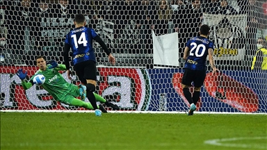 Hakan Çalhanoğlu'nun penaltı atışı İtalya basınında gündem oldu