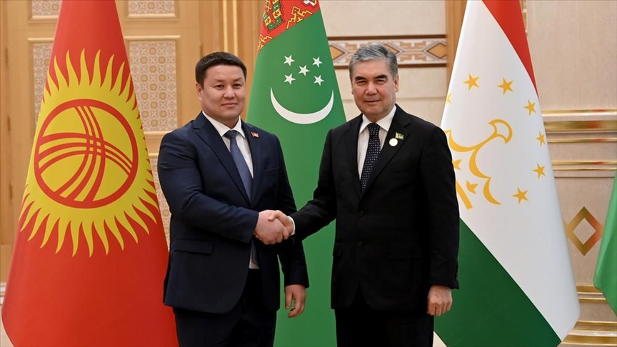 В Ашхабаде обсудили межпарламентское сотрудничество в Кыргызстаном