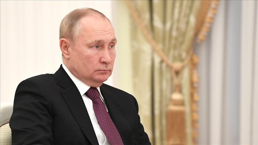 New UK sanctions target Putin's inner circle, including ex-wife, rumored girlfriend