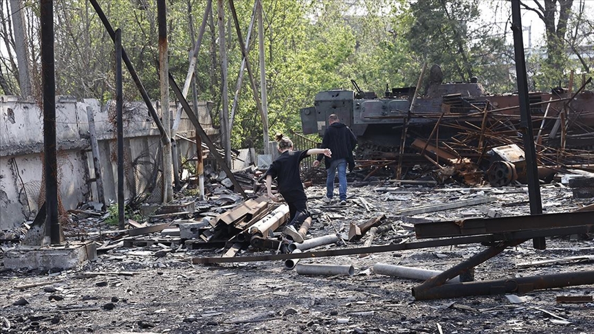 Rus saldırılarında evsiz kalan Ukrayna’nın Çernigiv kenti sakinleri yaralarını sarıyor