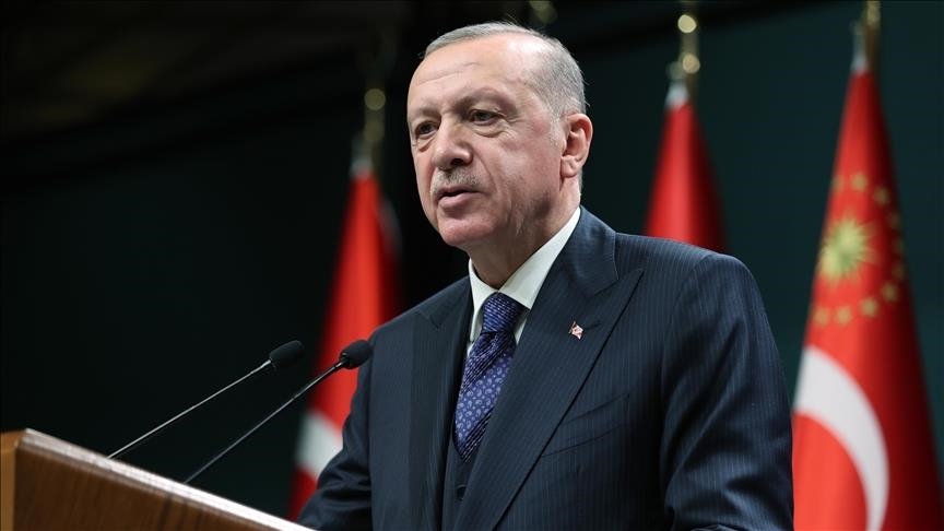 Serokomar Erdogan ji bo Serokê Dewleta Mîrektiyên Yekbûyî yê Ereban Xelîfe bîn Zayîd Al Nahyan sersaxî da