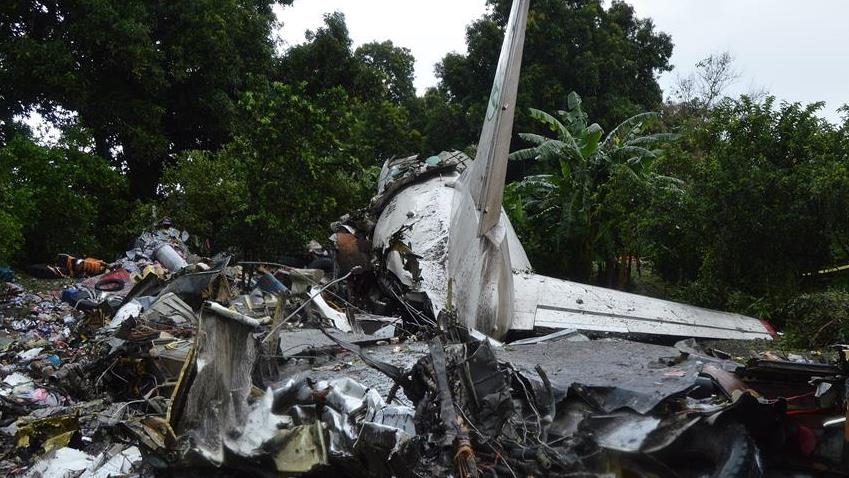11 people confirmed dead in Cameroon plane crash