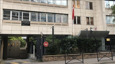فرنسا.. شرطة الإرهاب تتولى التحقيق بالاعتداء على القنصلية التركية