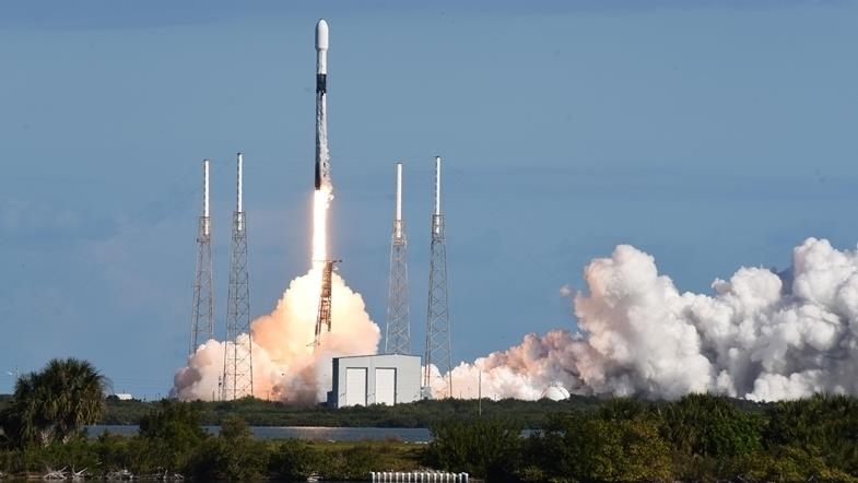Starlink пополнился 53 спутниками