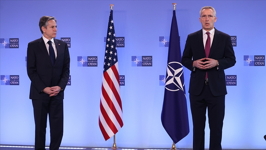 ABD Dışişleri Bakanı Blinken ve NATO Genel Sekreteri Stoltenberg Ukrayna'yı görüştü 