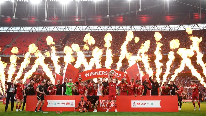 Liverpool win 2022 English FA Cup