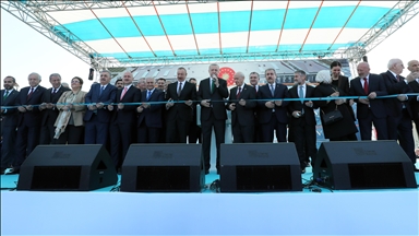Presidenti Erdoğan inauguron aeroportin Rize-Artvin
