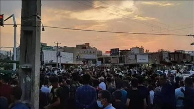 مقتل متظاهر خلال احتجاجات ضد غلاء الأسعار في إيران