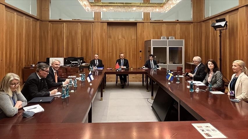 Réunion tripartite des ministres des AE turc, suédoise et finlandais à Berlin