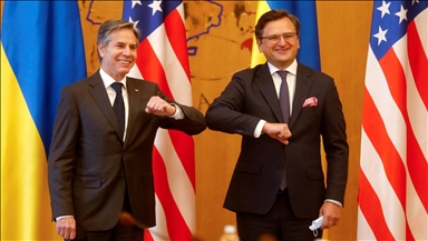 Кулеба заявил, что обсудил на встрече с Блинкеном увеличение поставок оружия Украине